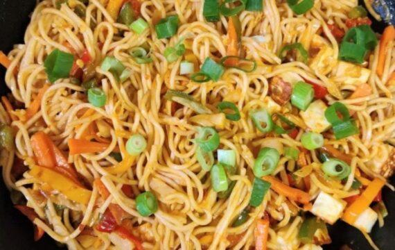 Fourseason-VEG PANEER NOODLES